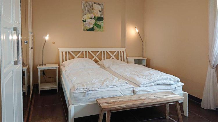 Appartementanlage Residenz Am Yachthafen Кюлунгсборн Екстер'єр фото